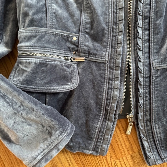 WHBM Gray Crushed Velvet Jacket - Picture 6 of 12